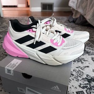 Women’s Adidas Adistar Sneaker NIB